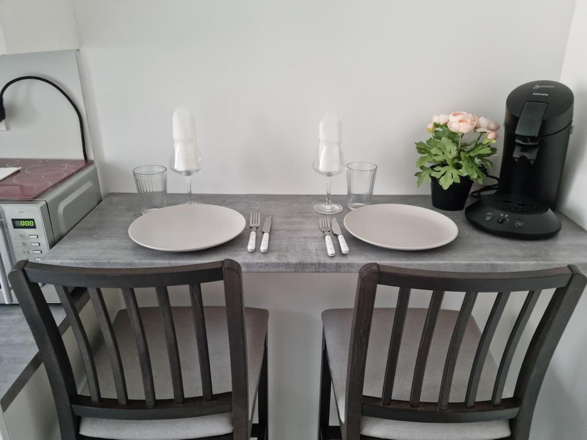 Appartement 2 Pieces Ница Екстериор снимка