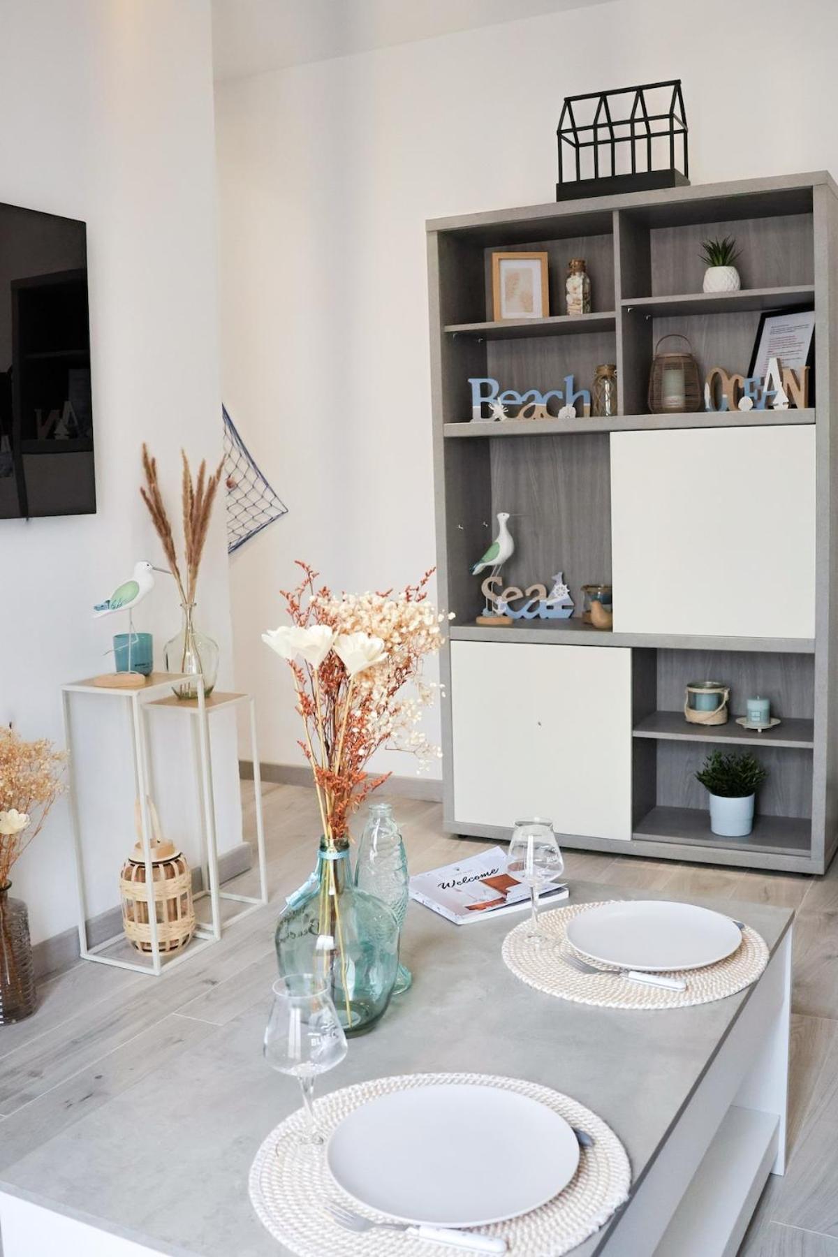 Appartement 2 Pieces Ница Екстериор снимка
